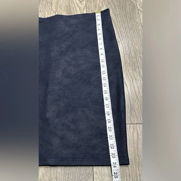 โจ Dark Teal Moleskin Stretch Straight Skirt โ Size 40 (New Without Tags) โจ - Picture 5 of 11